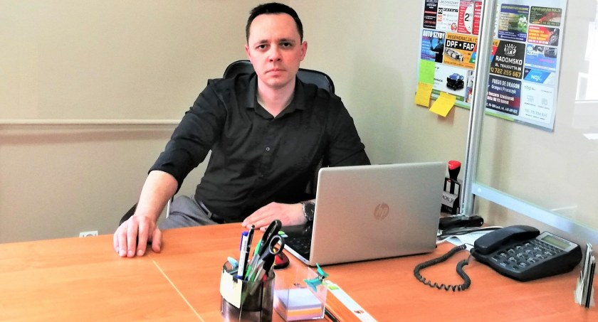 Na zdjęciu Tomasz Dawidziak, prezes Fundacji na Rzecz Rozwoju Powiatu Wieluńskiego