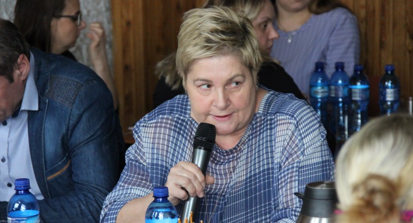 Halina Iskra, radna, uważa, że całe 500 tys. zł powinno iść na remont ośrodka fot.: Magdalena Lizurej