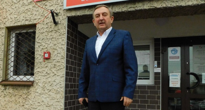 Aleksander Owczarek, wójt Białej, od kilku lat zabiegał o spotkanie robocze z powiatem w kwestii dróg, należących do starostwa.   fot.: Magdalena Lizurej