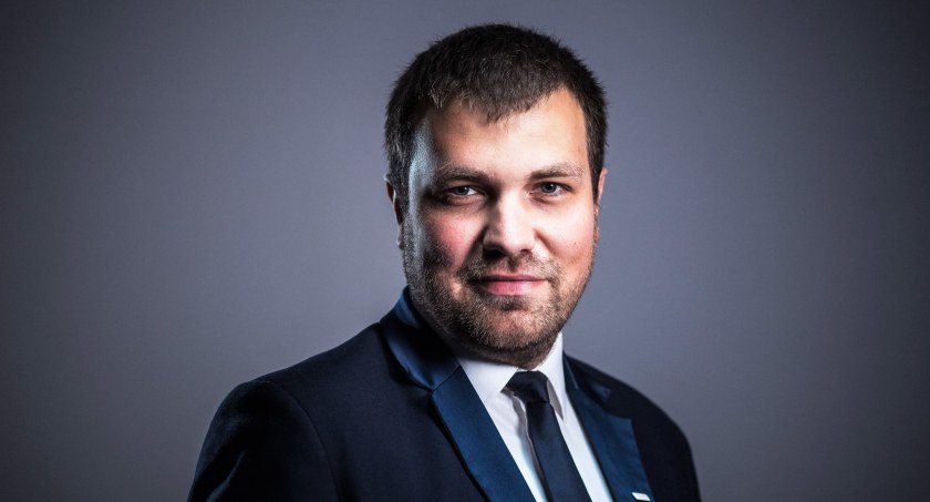 Wicestarosta wieluński Krzysztof Dziuba podkreśla, że najważniejsze, by zachować spokój fot.: archiwum prywatne