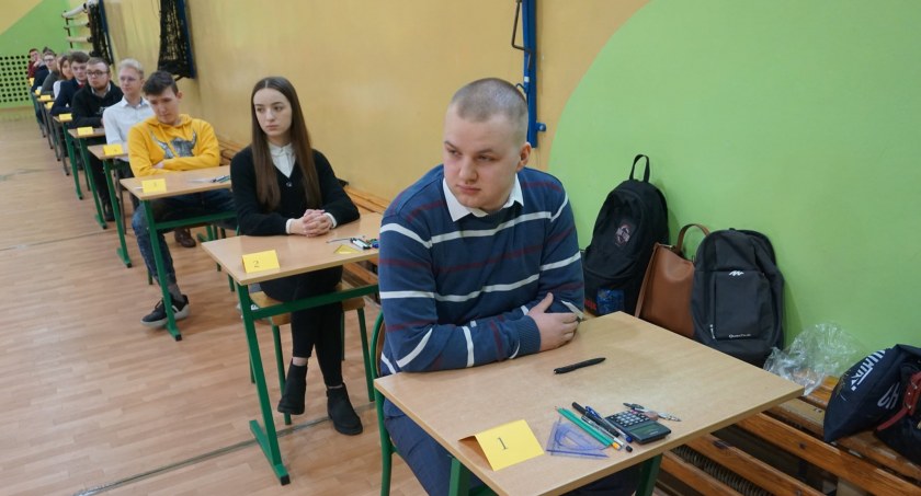 ZS nr 1 reprezentuje sześcioro uczniów, którzy walczyli w Olimpiadzie Wiedzy i Umiejętności Budowalnych. Fot.: arch. ZS nr 1