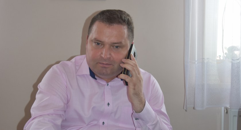 Rafał Drab od dawna nie ukrywał, że  zrobi wszystko, co zgodne z prawem, aby SP nr 1 zlikwidować fot.: Magdalena Lizurej
