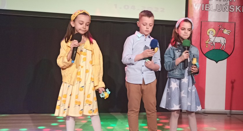 Festiwal Piosenki Turystycznej i Optymistycznej jest organizowany prze PMDKiS od kilkunastu lat. Tegoroczna edycja przyciągnęła 40 wokalistów i 12 zespołów fot.: Magdalena Lizurej