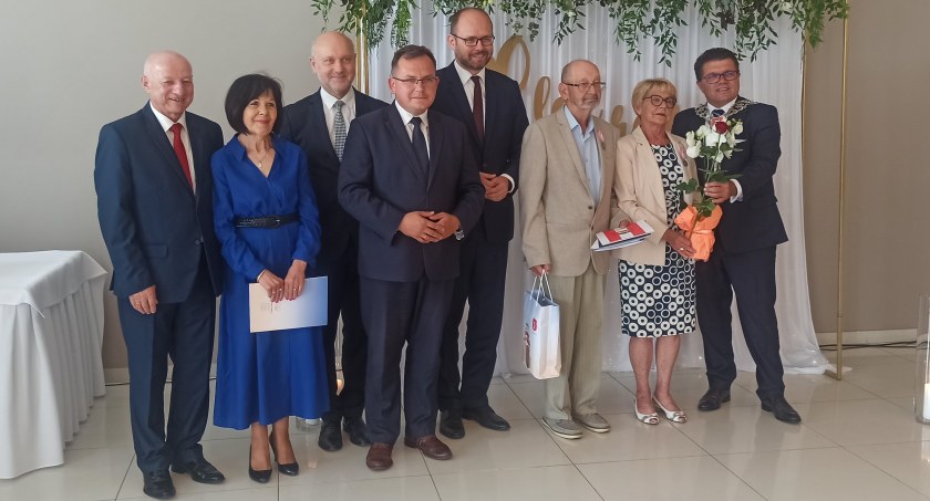 fot.: Magdalena Lizurej, Małżonkowie z terenu gminy Wieluń świętowali 50-lecia pożycia