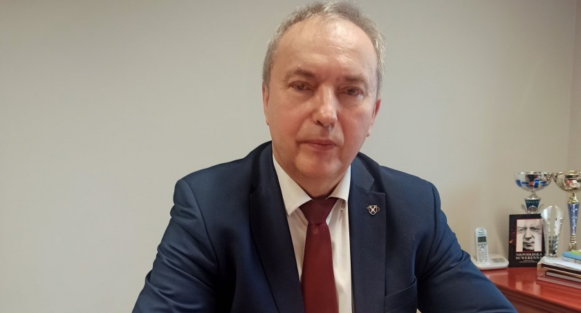 fot.: Magdalena Lizurej, Konto wicestarosty pajęczańskiego, Pawła Sikory, jest zasobne