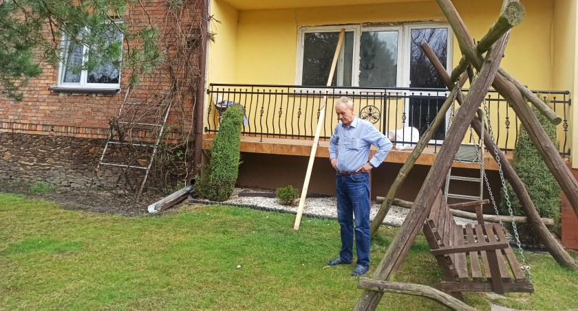 Członków siedmioosobowej rodziny  obudził wybuch gazu w domu. Na szczęście nie ucierpieli  fot.: Magdalena Lizurej