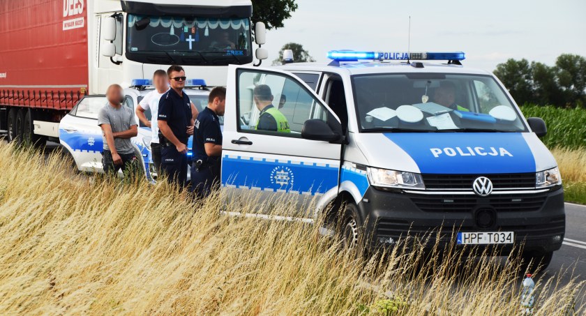 Zdjęcie z potrącenia rowerzysty w gminie Pątnów