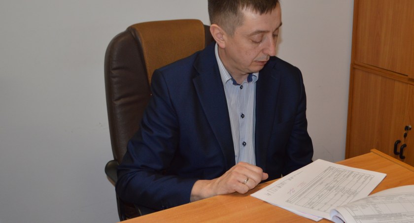 Budowa kanalizacji jest bardzo kosztowną inwestycją – mówi wójt Leszek Gierczyk. - Ale ta inwestycja podniesie poziom życia naszych mieszkańców fot.: Elżbieta Wodecka 