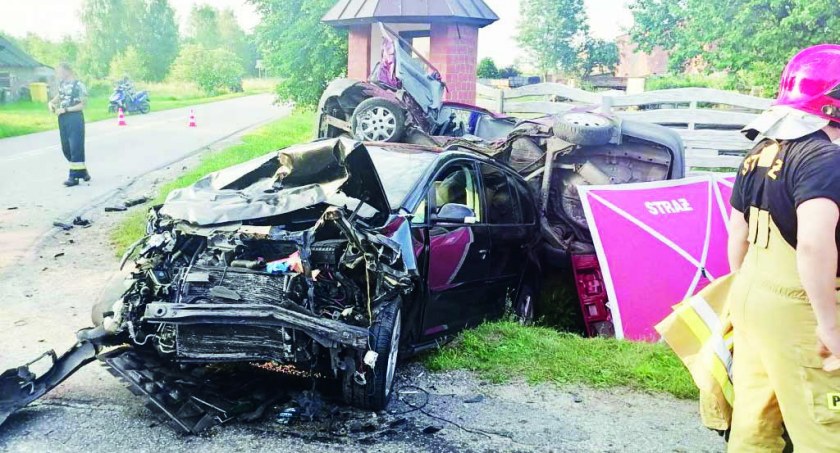 Niestety, wypadku nie przeżył 52-letni kierowca z Radomska fot.: KPP w Bełchatowie