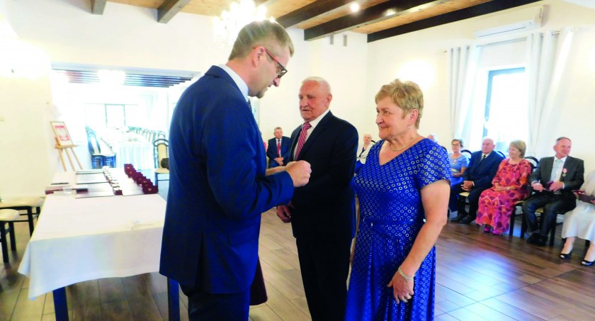 Każda z par, które mogą się poszczycić co najmniej 50 letnim stażem małżeńskim ma swoją receptę na udany związek. Podstawą dobrego pożycia jest miłość fot.: Magdalena Lizurej