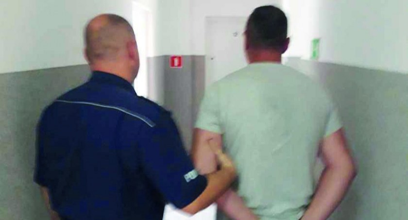 Alkohol 39-latkowi nie wyszedł na zdrowie  fot.: Komenda Powiatowa Policji w Pajęcznie 