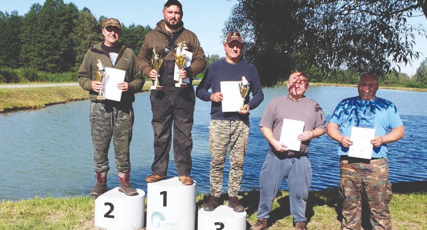Najlepsi wędkarze zawodów. (I) Jakub Szczepaniak, (II) Ireneusz Tulejski, (III) Grzegorz Włodarczyk, (IV) Adam Kisiołek, (V) Dariusz Hałaczkiewicz  fot. Organizatorzy