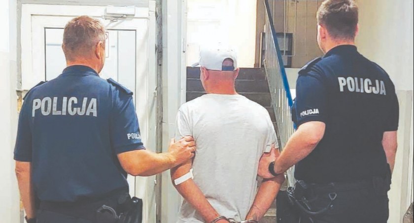30-latek odpowie za krótkotrwałe użycie pojazdu, porzucenie go w stanie uszkodzonym, a także za kierowanie po pijanemu fot.: archiwum policji