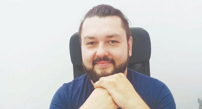 Michał Podolak, dyrektor Miejsko-Gminnego Ośrodka Kultury i Sportu w Pajęcznie, podkreśla, że wreszcie jest możliwość jakiegokolwiek zaplanowania dalszych działań w kinie / fot.: Magdalena Lizurej