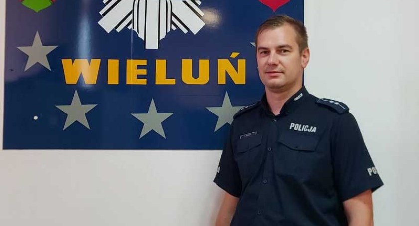 Asp. Damian Grobelny uratował życie 16-latce fot.: arch. KPP w Wieluniu 