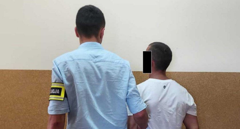 Próba kradzieży została zarejestrowana przez monitoring sklepu. Z zapisu kamer kryminalni wytypowali 26-latka, zamieszkującego na terenie Wielunia  fot.: KPP Wieluń 