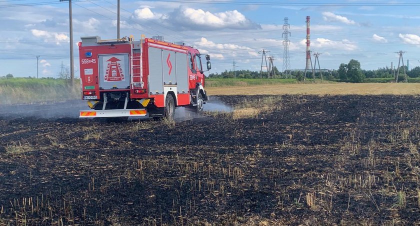 Na zdjęciu miejsce pożaru / Fot. Facebook / OSP Wieluń