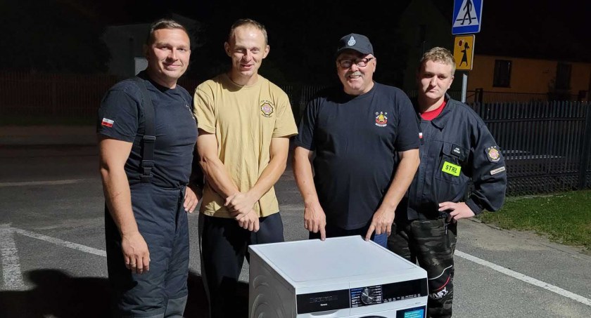 Strażacy są bardzo zadowoleni z zakupów fot.: arch. OSP Skrzynno