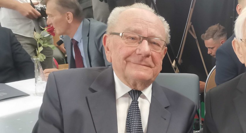 Prof. Stanisław Tadeusz Olejnik jest autorem jednego z fragmentów raportu Arkadiusza Mularczyka  fot.: Magdalena Lizurej