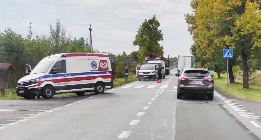 Na miejsce wezwano służby medyczne, na szczęście nikt nie wymagał hospitalizacji  fot.: czytelnik „Kulis …”