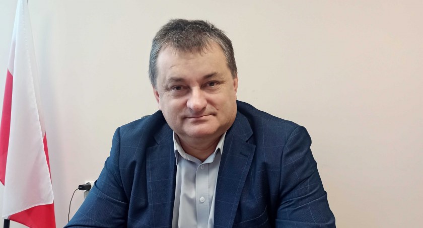 Wójt, Grzegorz Turalczyk, liczy, że inwestycję w Małej Wsi uda się pomyślnie doprowadzić do końca fot.: Magdalena Lizurej