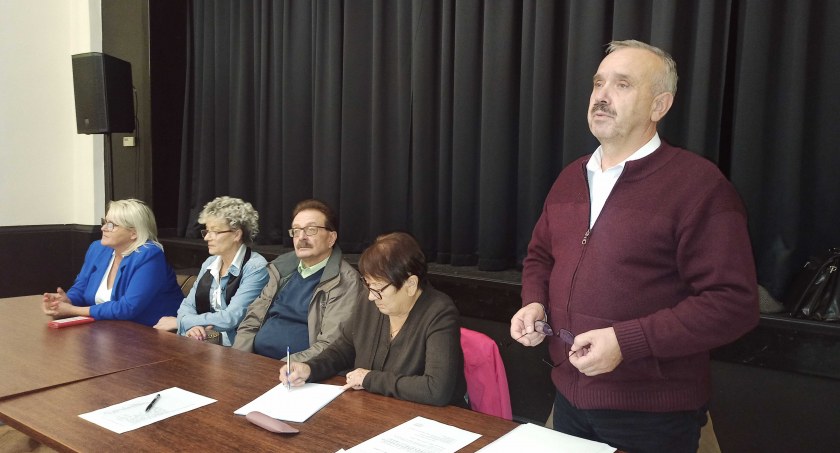 Zebranie Osiedla nr 7 zostało zdominowane przez problem mieszkańców „Cukrowni” fot.: Magdalena Lizurej