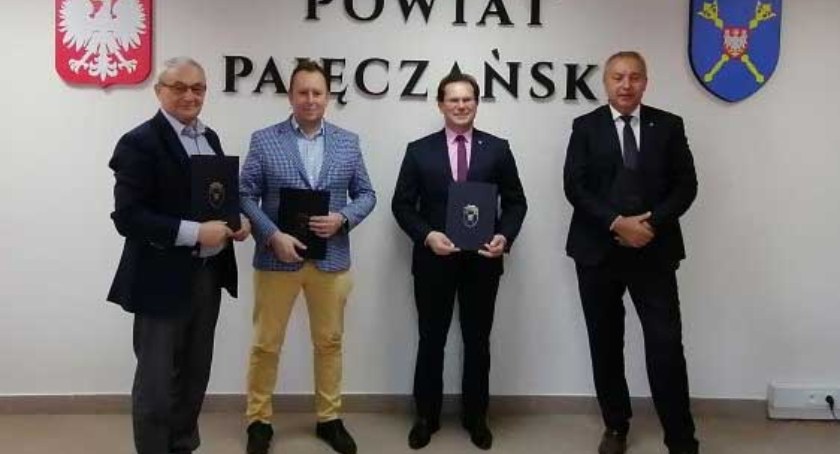 Na drogę starostwo zdobyło dotację z „polskiego ładu”. Na wkład własny dołoży gmina Strzelce Wielkie  fot.: arch. UG Strzelce Wielkie