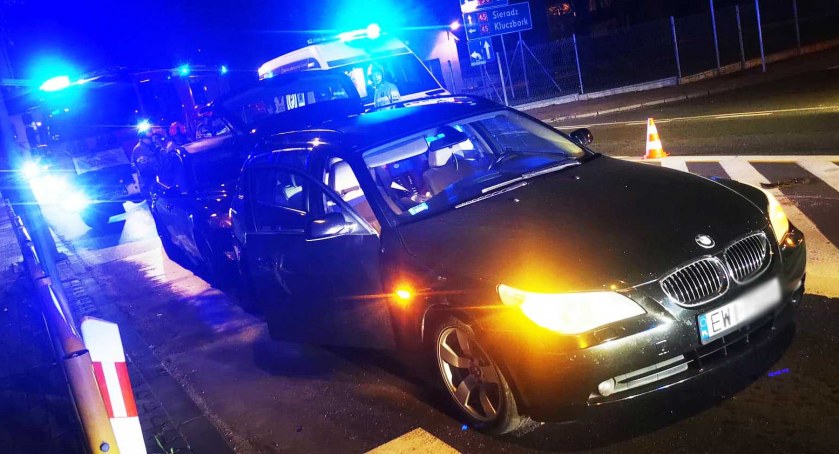 35-latka, kierująca fordem mondeo, uderzyła w poprzedzający ją bmw fot.: Antoni Zych