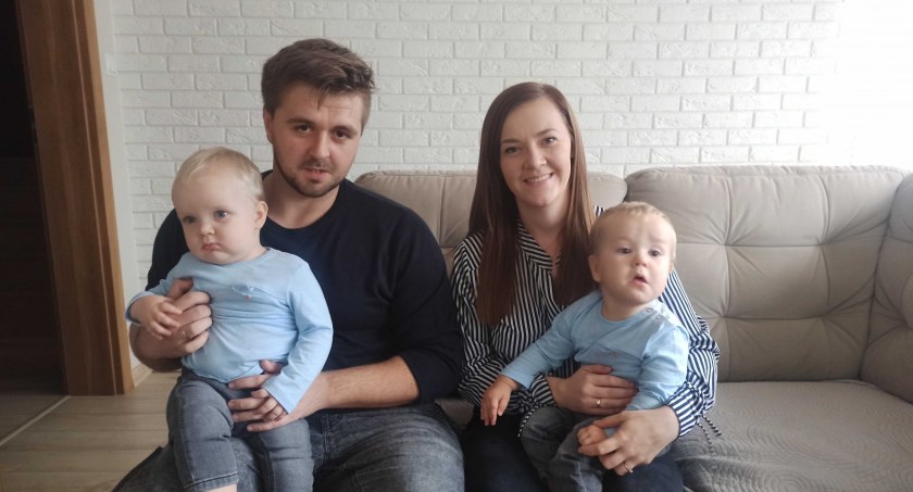 Jaś może dostać lek dopóki nie skończy dwóch lat fot.: Magdalena Lizurej  fot: scrren z filmiku KGW Gaszyn, SP w Gaszynie, SP w Bieniądzicach