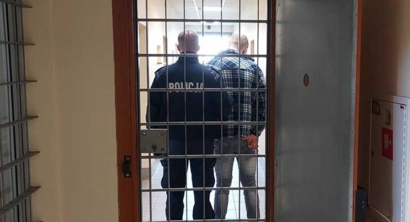 Na razie 24-latek trzy miesiące spędzi w areszcie Fot.: Komenda Powiatowa Policji w Wieruszowie 