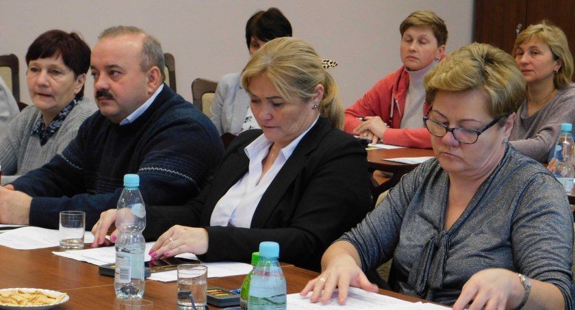 Rada gminy w Konopnicy stwierdziła, że tworzenie młodzieżowej rady nie ma najmniejszego sensu fot.: Magdalena Lizurej