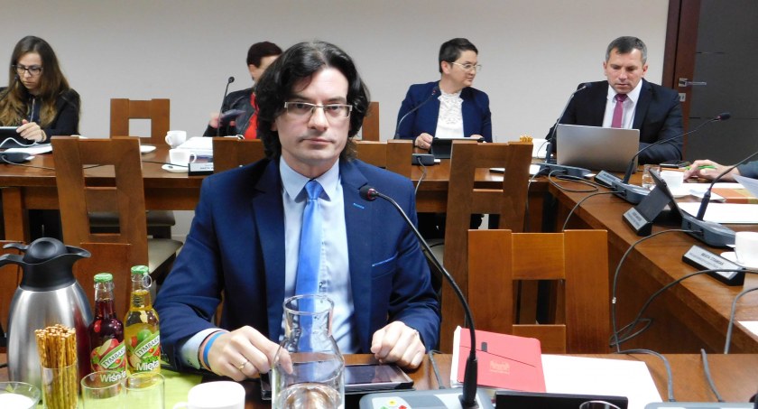 Marcin Krzak chce, aby Pajęczno stało się bardziej atrakcyjne dla młodzieży fot.: Magdalena Lizurej.