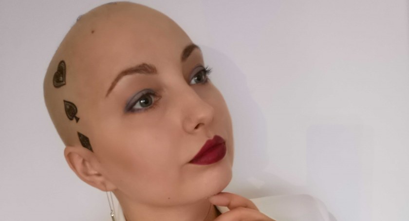 Daria Stolarczyk również na swoim Instagramie pokazuje, że w chorobie szczególnie należy podkreślać kobiecość i dbać o wygląd zewnętrzny, który znaczne wpływa na komfort psychiczny  fot.: archiwum prywatne