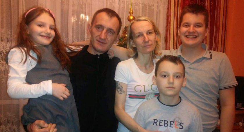 Rodzina Ciężkich po bardzo trudnych przeżyciach, dzięki ludziom dobrej woli, rozpoczyna nowy etap swojego życia   fot.: archiwum prywatne  