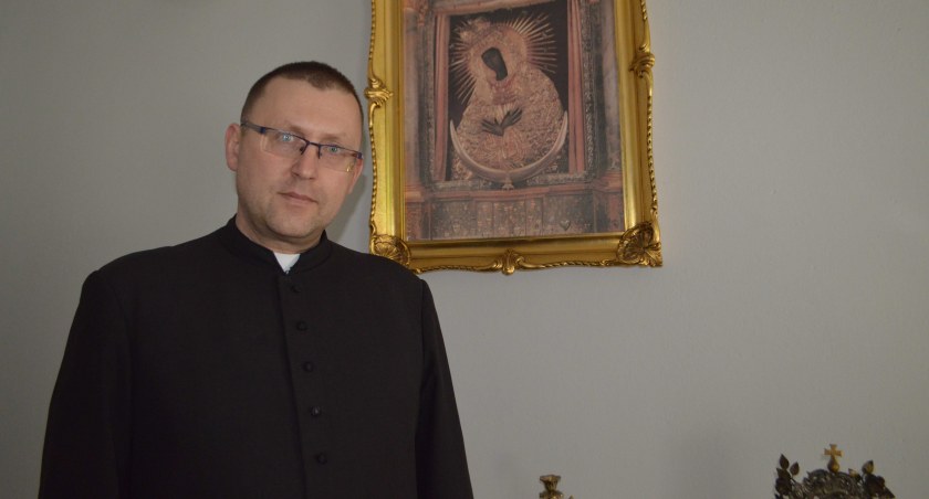 Najważniejsze, aby ludzkie ciało, czy jego prochy, były po śmierci szanowane – mówi ks. Robert Woźniak fot.: Elżbieta Wodecka 