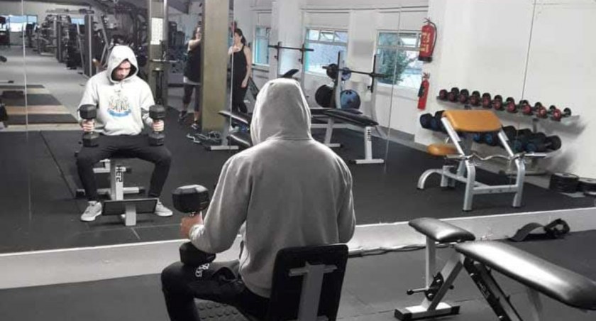 W całym kraju mundurowi pod koniec ubiegłego tygodnia wkroczyli do siłowni i klubów fitness. Obiekty nakazywano zamknąć. Właścicielom grozi utrata państwowej pomocy finansowej  fot.: Magdalena Lizurej