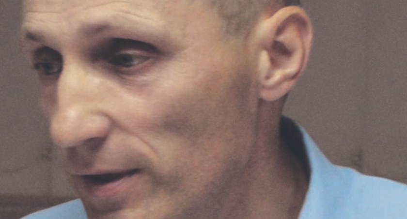 Przewodniczący Rady Miejskiej w Pajęcznie, Leszek Janeczek, postanowił zatroszczyć się o ptasie rodziny fot.: archiwum prywatne