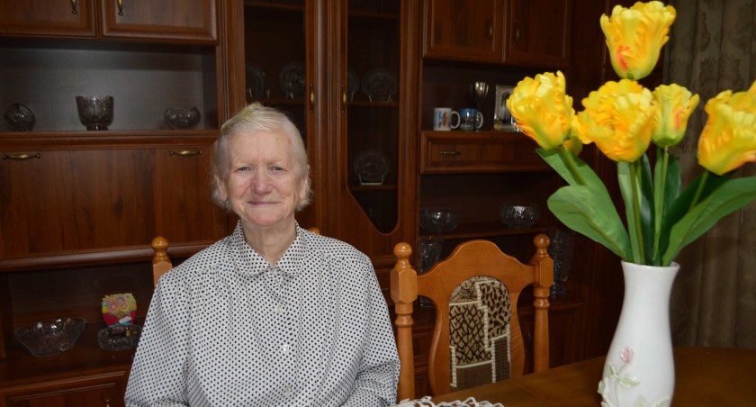 Pomimo swoich trudnych, wojennych doświadczeń,  92-letnia dziś Stanisława Wróbel zachowała wielką pogodę ducha   fot.: Elżbieta Wodecka 