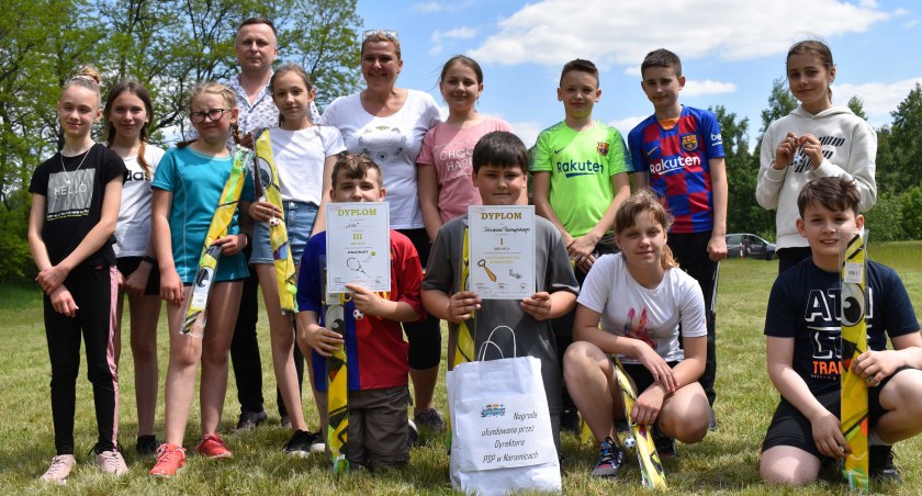 - Dzięki zabawie integracyjnej, dzieci przypomniały sobie, że zabawa w grupie też może być fajna.  Fot.: arch. SP w Naramicach