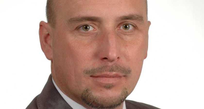 Marek Leszczyński po zaprzysiężeniu będzie reprezentował interesy mieszkańców okręgu nr 9 w Działoszynie. I choć jego kadencja w radzie będzie krótka, to zapowiada, że będzie podejmował najtrudniejsze tematy swoich wyborców fot.: archiwum prywatne