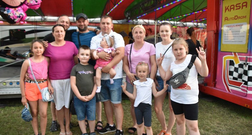 Uczestnicy imprez plenerowych w Działoszynie podkreślali, że bardzo dobrze się bawią po tak długiej przerwie spowodowanej pandemią fot.: Katarzyna Cieślik