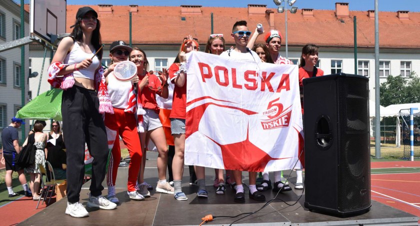 Uczniowie z wielką przyjemnością wzięli udział w szkolnym festynie  fot.: Katarzyna Cieślik 