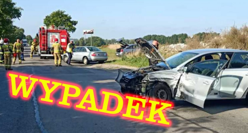 Zdjęcia z wypadku w Białej, w gminie Rząśnia