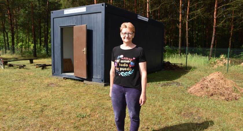 Agata Niemczyńska przyznaje, że w Kuszynie brakowało takiego miejsca, gdzie mieszkańcy mogliby się spotkać o każdej porze roku fot.: Katarzyna Cieślik