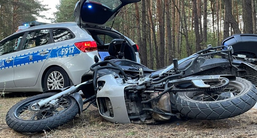 Na zdjęciu miejsce niedzielnego wypadku / Fot. KPP Bełchatów 