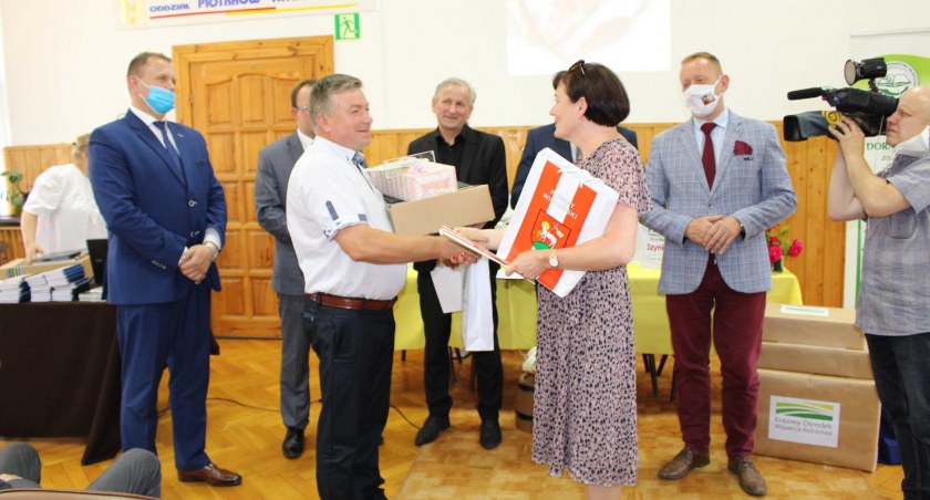 Firmę „Dobry Smak” znów doceniono w województwie łódzkim – wcześniej już otrzymała Tygiel Smaków /fot.: Starostwo Powiatowe w Wieluniu  Katarzyna Cieślik