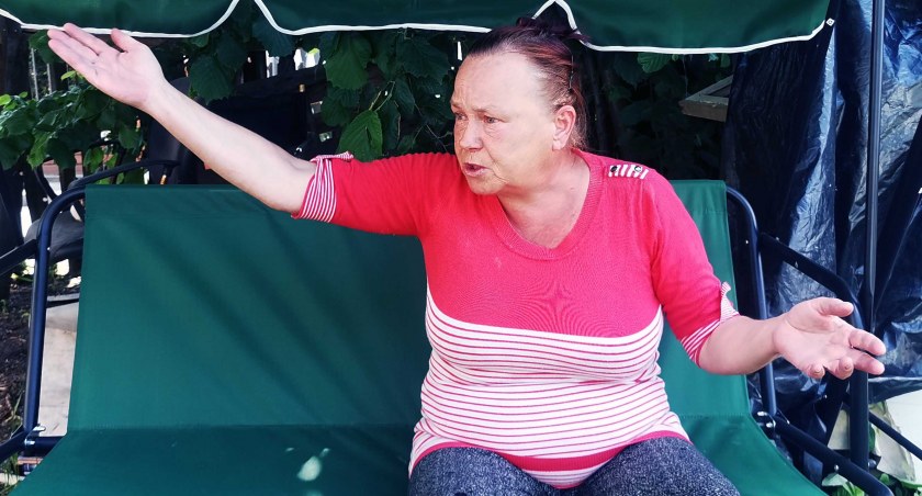 Barbara Zawierucha ma zamiar ruszyć niebo i ziemię, by pozbyć się placu zabaw za płotem fot.: Sławomir Rajch