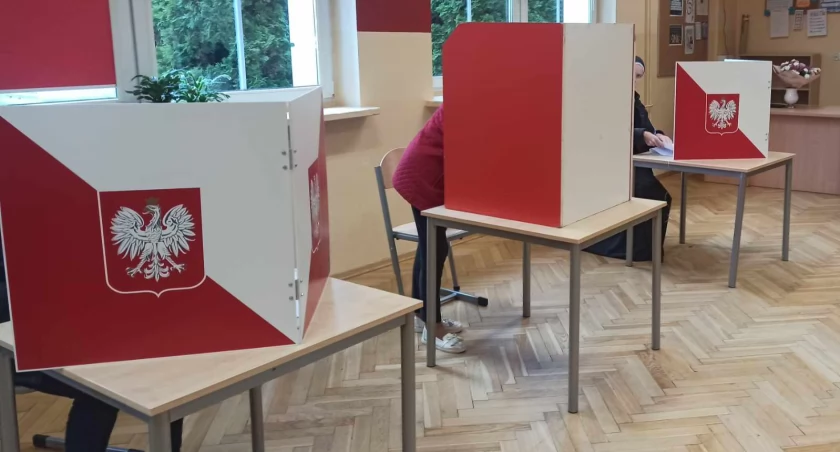 Zdjęcie lokalu wyborczego/fot.: Magdalena Lizurej