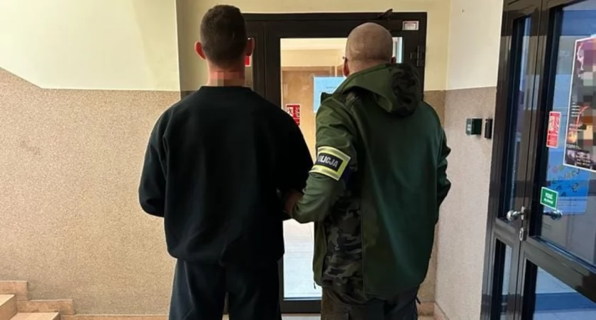 Na zdjęciu fragment zatrzymania mężczyzny / Fot. KPP Kutno 