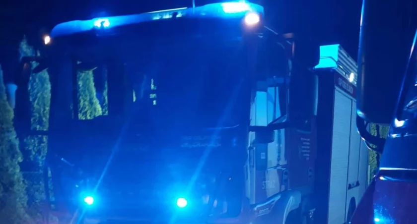Na zdjęciu pojazd, który uczestniczył w akcji gaśniczej / Fot. Facebook / OSP KSRG Osjaków 